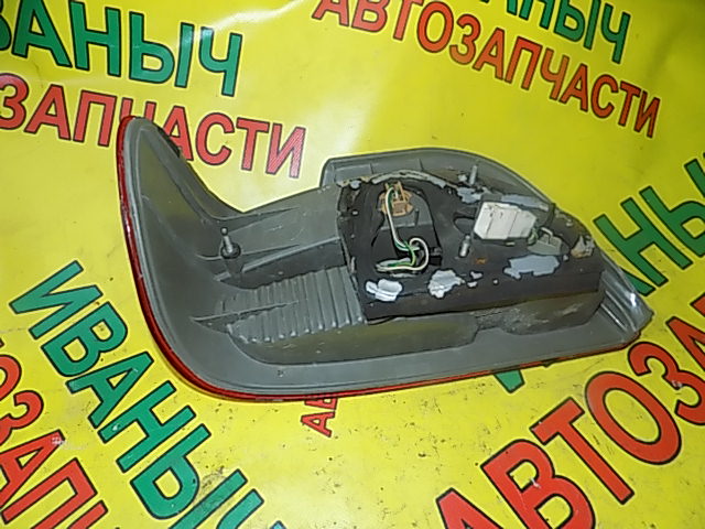 стоп на TOYOTA CARINA